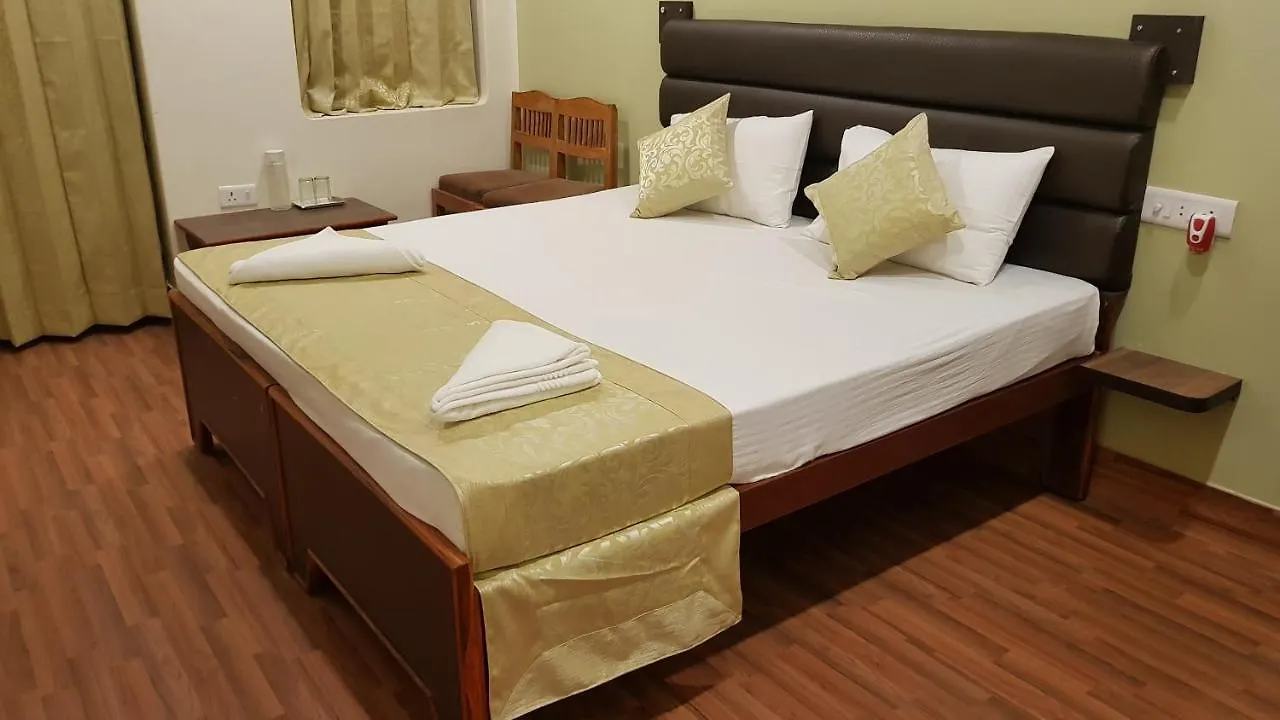 Gokul Guest House バラナシ インド